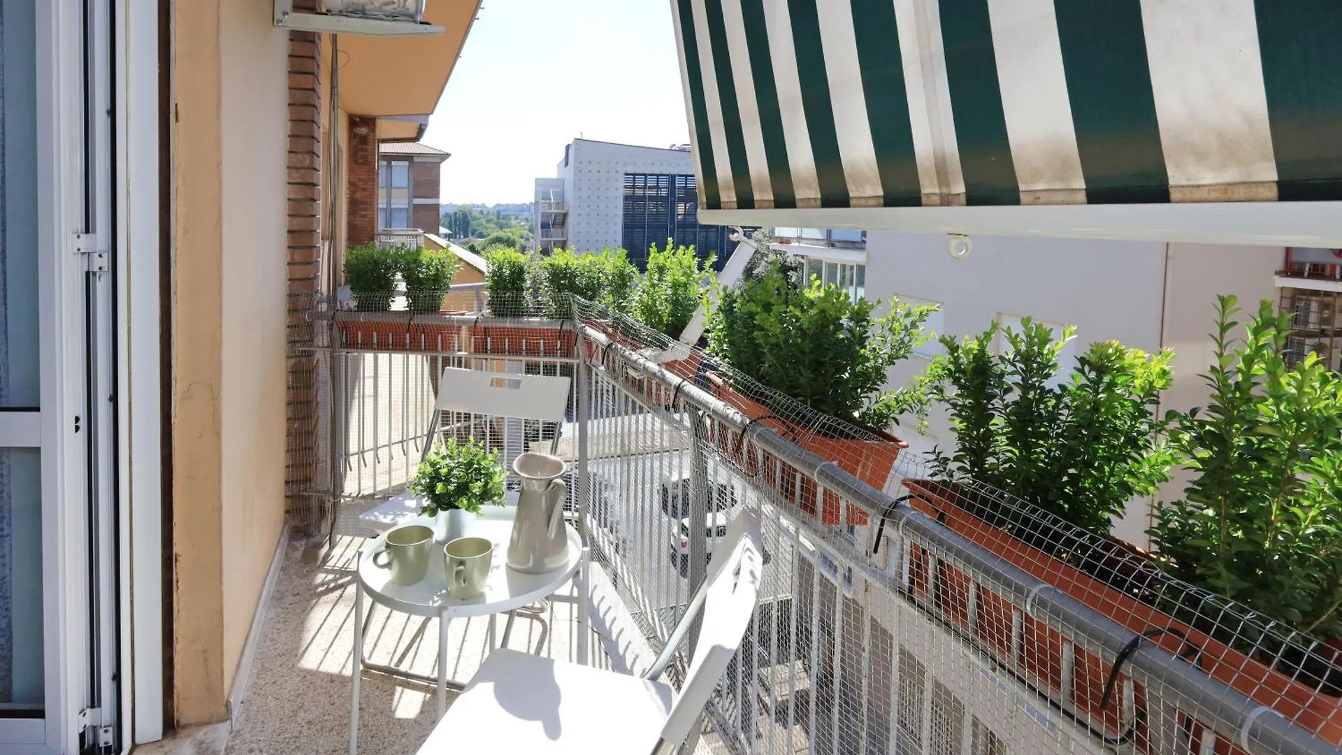 Basilica San Paolo Nuvola Eur Modern Apartment Rome 0*,