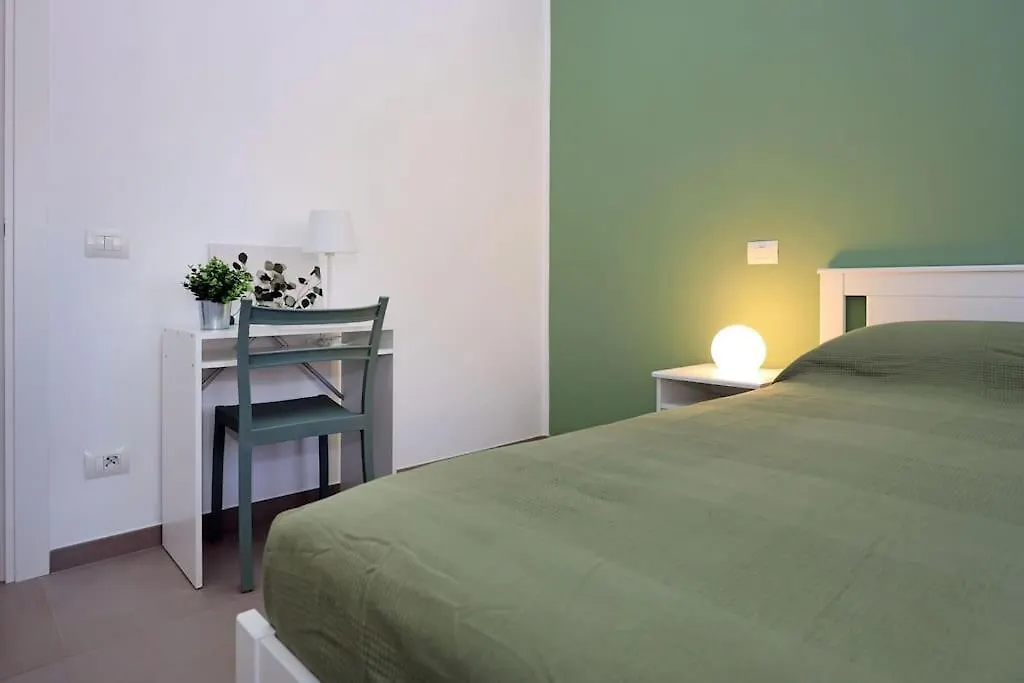 Basilica San Paolo Nuvola Eur Modern Apartment Rome 0*,
