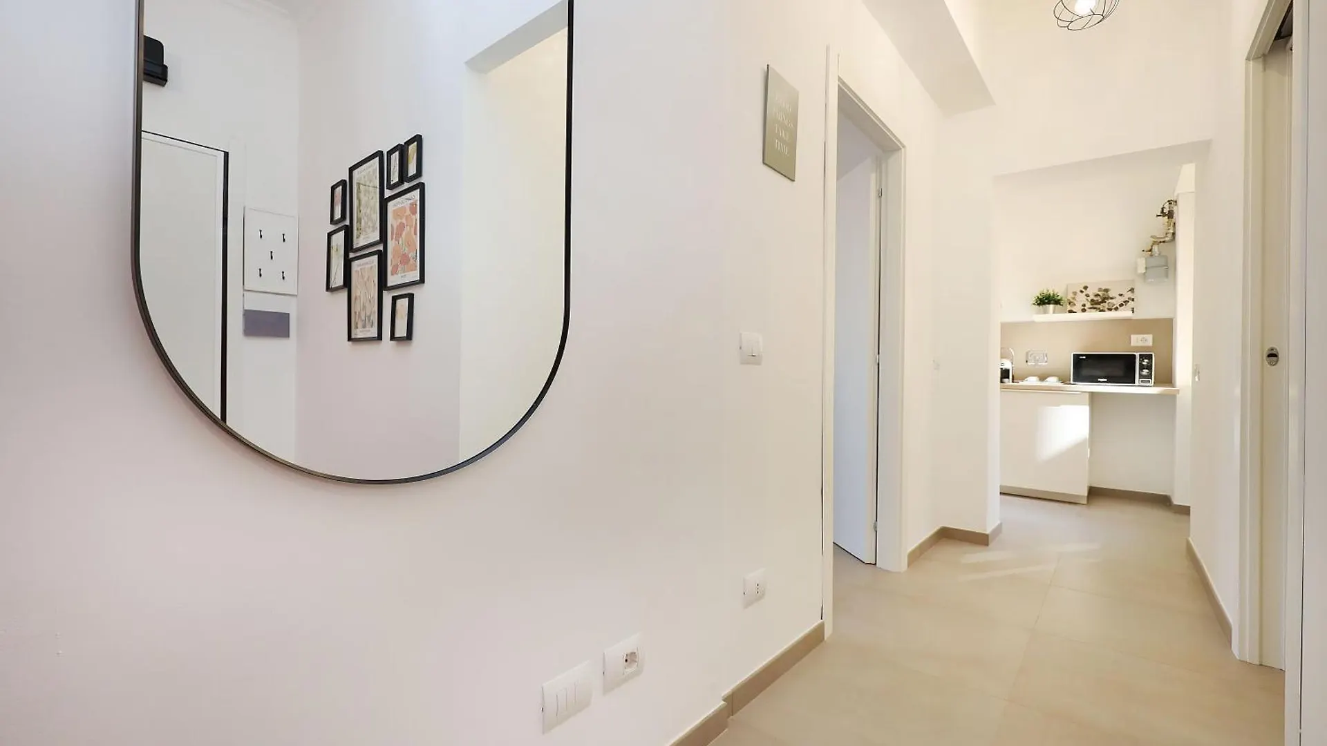 Basilica San Paolo Nuvola Eur Modern Apartment Rome