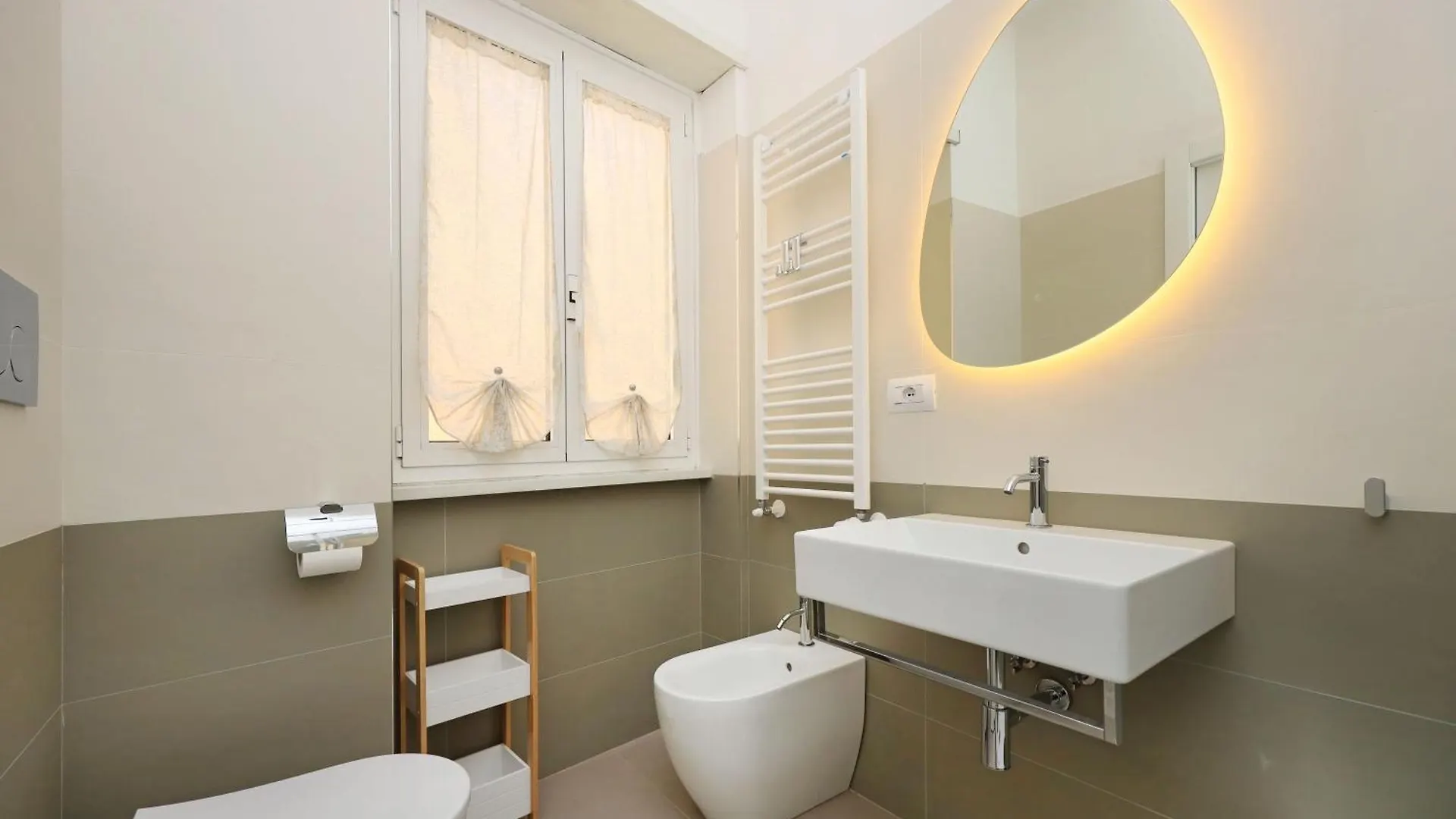Basilica San Paolo Nuvola Eur Modern Apartment Roma
