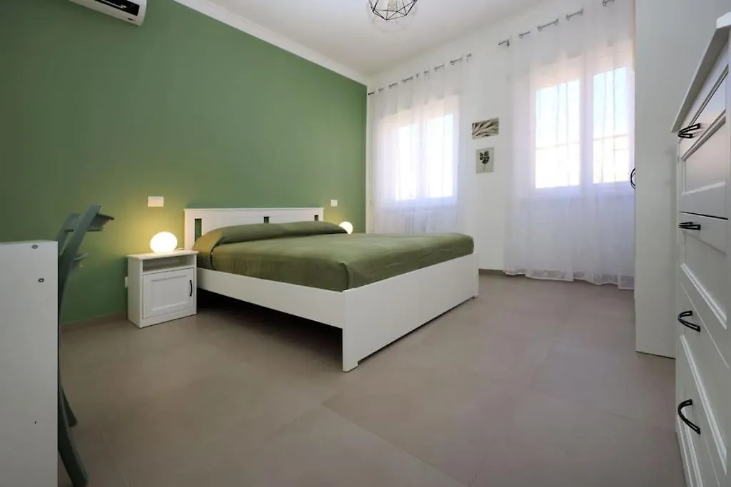 Basilica San Paolo Nuvola Eur Modern Apartment Rome